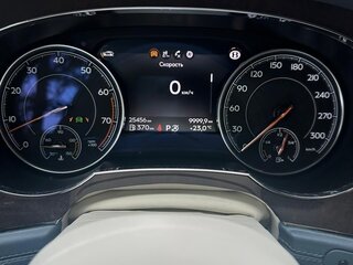 2018 Bentley Bentayga I, синий, 13700000 рублей, вид 3