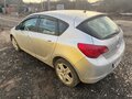 2012 Opel Astra J Рестайлинг, серебристый, 550000 рублей - вид 4