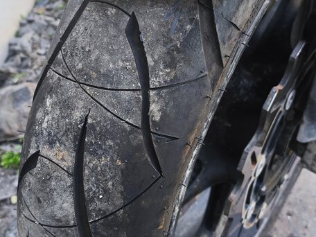 2011 Yamaha FZ1, белый, 500000 рублей, вид 3