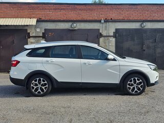 2020 Lada (ВАЗ) Vesta SW Cross I, белый, 1200000 рублей, вид 4