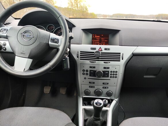 2009 Opel Astra H Рестайлинг, чёрный, 570000 рублей - вид 6