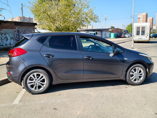 2012 Kia Ceed II, серый, 975000 рублей, вид 3