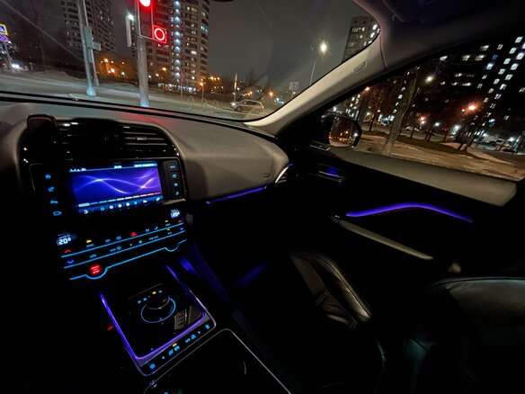 2017 Jaguar F-Pace I, красный, 2390000 рублей - вид 9