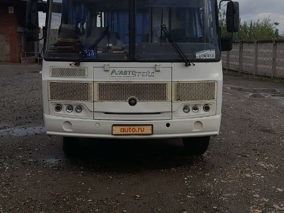 2017 ПАЗ 3205, белый, 1450000 рублей