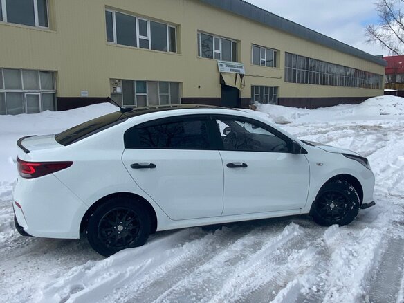 2020 Kia Rio IV, белый, 1280000 рублей - вид 5
