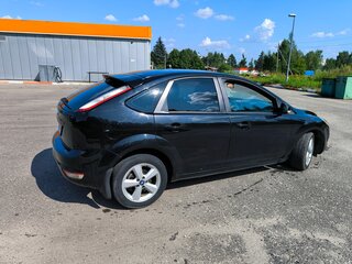 2011 Ford Focus II Рестайлинг, чёрный, 568000 рублей, вид 4