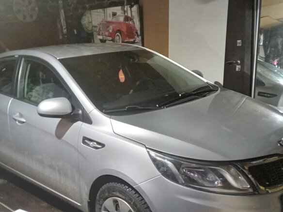2013 Kia Rio III, серебристый, 900000 рублей - вид 5