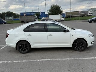 2015 Skoda Rapid I, белый, 900000 рублей, вид 2