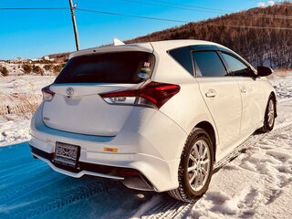 2017 Toyota Auris II Рестайлинг, белый, 1595000 рублей, вид 5