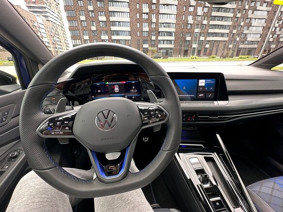 2023 Volkswagen Golf R VIII, синий - вид 16