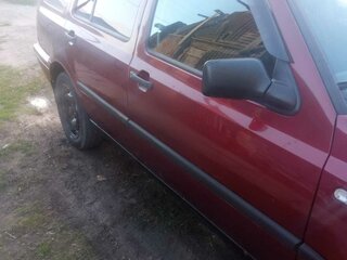 1996 Volkswagen Golf III, красный, 320000 рублей, вид 4
