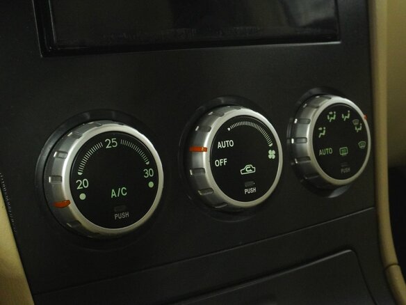 2007 Subaru Forester II Рестайлинг, золотистый, 699000 рублей - вид 16