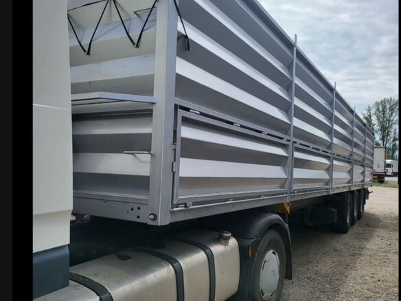2004 Schmitz Cargobull SKO, серебристый, 1500000 рублей - вид 1
