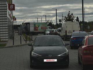 2019 Hyundai Elantra VI (AD) Рестайлинг, серый, 1450000 рублей, вид 2