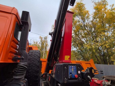 2013 КамАЗ 44108, оранжевый, 5500000 рублей, вид 5