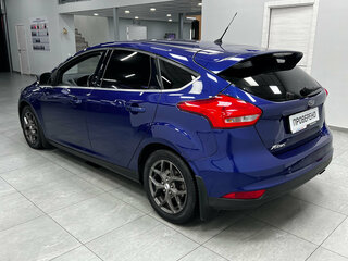2016 Ford Focus III Рестайлинг, синий, 1100000 рублей, вид 4
