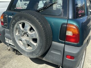 1994 Toyota RAV4 I (XA10), зелёный, 455000 рублей, вид 3