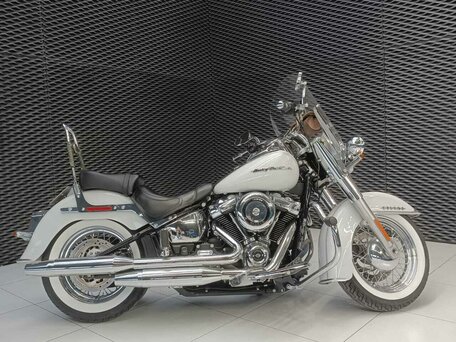 2019 Harley-Davidson Softail Deluxe, белый, 1800000 рублей, вид 2