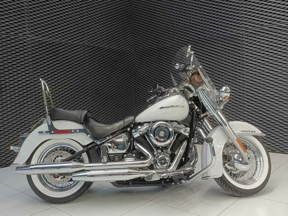2019 Harley-Davidson Softail Deluxe, белый, 1800000 рублей - вид 1