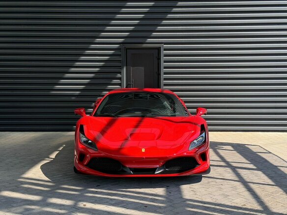 2021 Ferrari F8 Tributo, красный, 25500000 рублей - вид 16