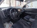 2016 Mitsubishi Outlander III Рестайлинг 2, белый, 2349000 рублей - вид 9