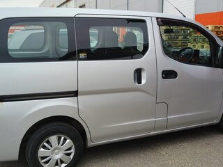2015 Nissan NV200, серебристый, 1250000 рублей, вид 2