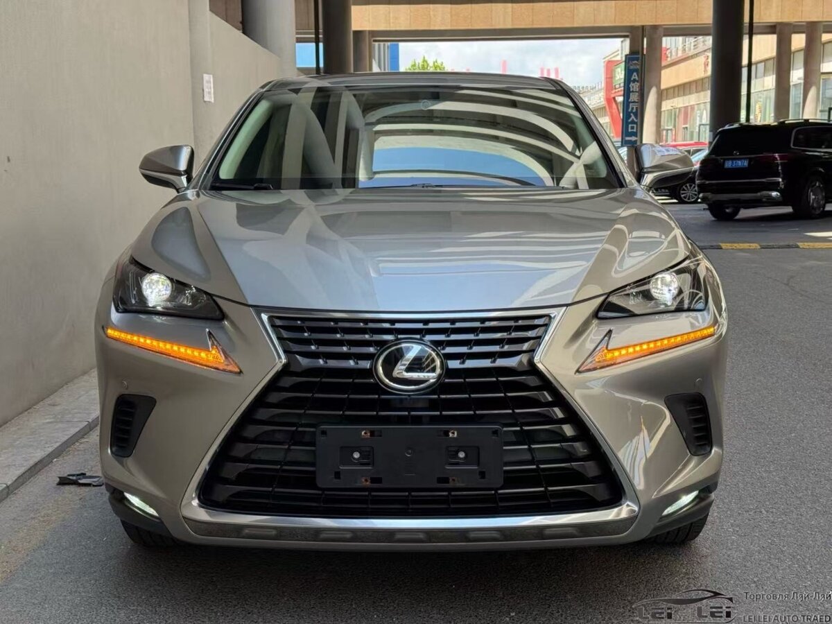 Открыть фотографии: Lexus NX I Рестайлинг