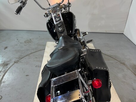 1985 Harley-Davidson Dyna Wide Glide, чёрный, 980000 рублей, вид 4