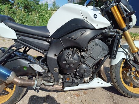 2013 Yamaha FZ8, белый, 750000 рублей, вид 1