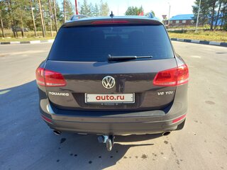 2010 Volkswagen Touareg II, серый, 2300000 рублей, вид 3