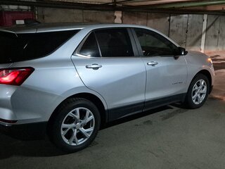 2021 Chevrolet Equinox III, серебристый, 1420000 рублей, вид 5