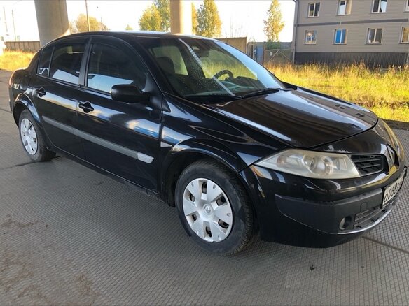 2006 Renault Megane II Рестайлинг, чёрный, 300000 рублей - вид 2