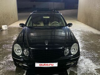 2006 Mercedes-Benz E-Класс 350 III (W211, S211), чёрный, 1100000 рублей, вид 3