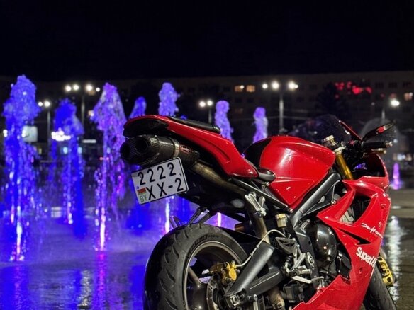 2006 Triumph Daytona 675, красный, 415000 рублей - вид 17