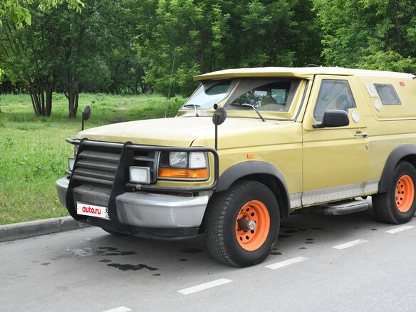 1995 Ford Bronco V, золотистый, 5000000 рублей - вид 21