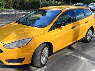 2016 Ford Focus III Рестайлинг, жёлтый, 700000 рублей, вид 1