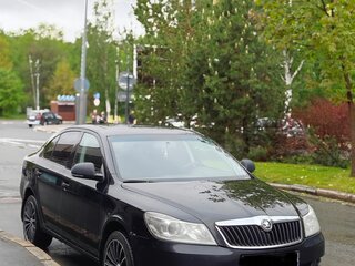 2011 Skoda Octavia II (A5) Рестайлинг, чёрный, 420000 рублей, вид 4