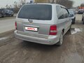 2004 Kia Carnival I Рестайлинг, серый, 400000 рублей - вид 2