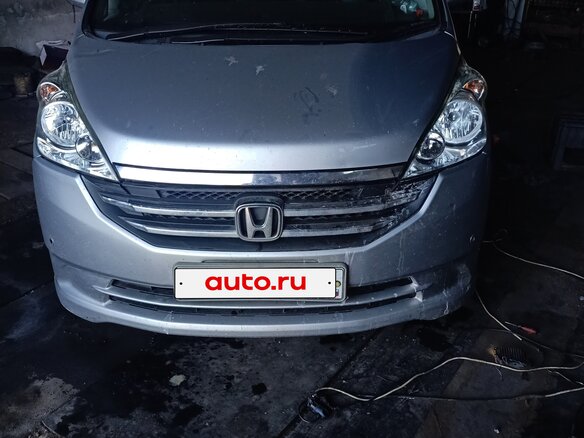 2007 Honda Stepwgn III, серый, 900000 рублей