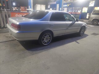 2000 Toyota Cresta V (X100) Рестайлинг, серебристый, 900000 рублей, вид 1
