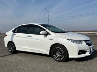 2015 Honda Grace I, белый, 1200000 рублей, вид 4
