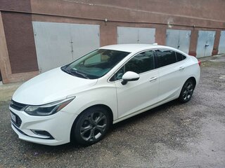 2016 Chevrolet Cruze II, белый, 1100000 рублей, вид 1