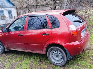 2010 Lada (ВАЗ) Kalina I, серебристый, 350000 рублей, вид 4