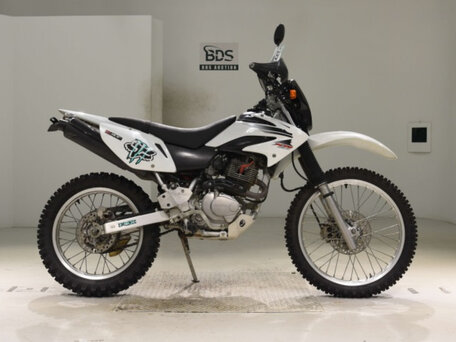 2011 Honda XR 230, белый, 300000 рублей, вид 4