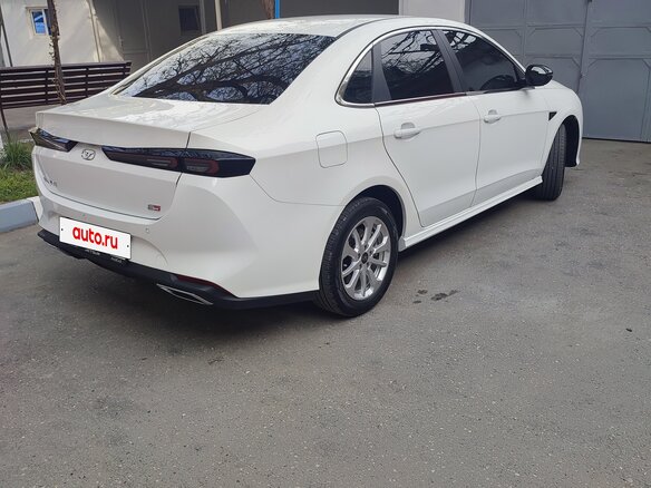 2023 Kaiyi E5, белый, 1750000 рублей - вид 2