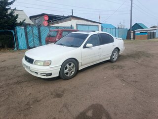1994 Nissan Cefiro II (A32), белый, 300000 рублей, вид 1