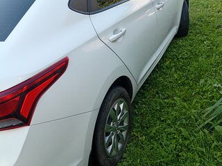 2018 Hyundai Solaris II, белый, 1300000 рублей, вид 5
