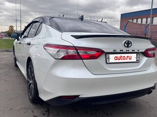 2018 Toyota Camry VIII (XV70), белый, 2650000 рублей, вид 5