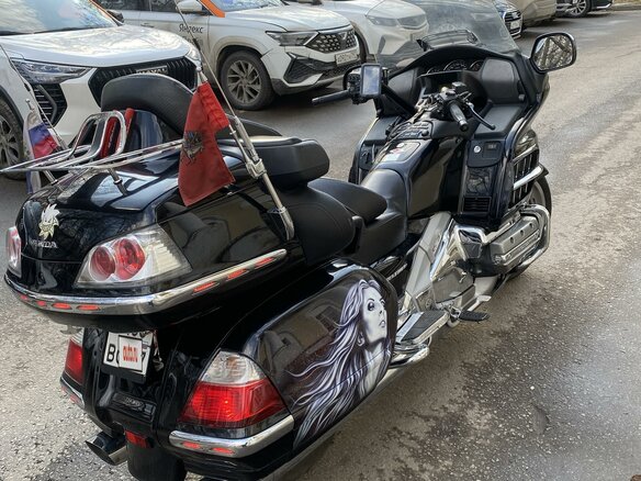 2005 Honda GL 1800 Gold Wing, чёрный, 900000 рублей - вид 1