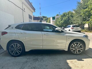 2021 BMW X2 sDrive18i I (F39), белый, 3190000 рублей, вид 2
